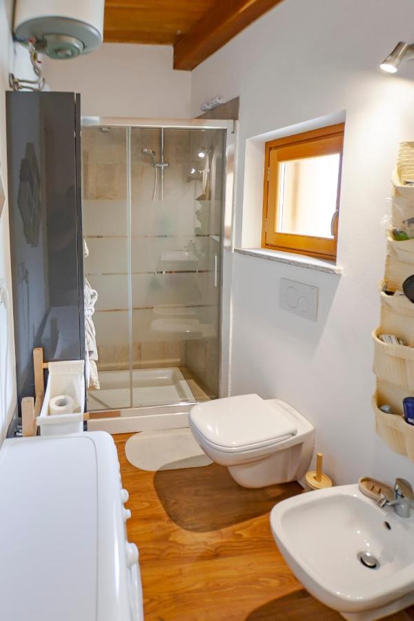 Allo Villo Lovely Apartment Ostana Exterior foto